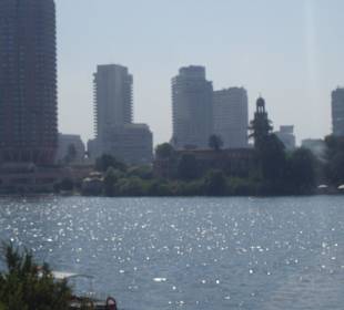 Der Nil und die Stadt Kairo