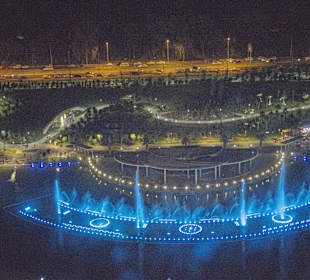 Nachtaufnahme vom Türkcellturm