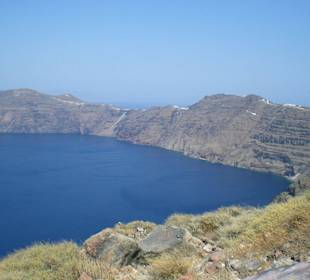 Der Weg Fira-Oia am Kraterrand