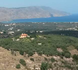 Blick auf die Bucht von den Bergen aus gesehen