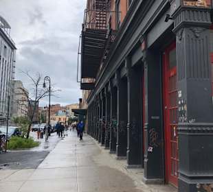 Chelsea Market front door