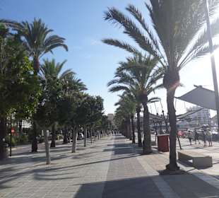 Strandpromenade San Antonio/San Antoni de Portmany