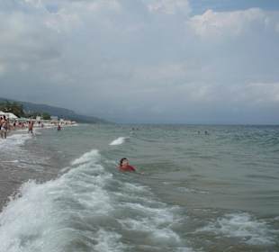 Verwöhnt von Wellen des Schwarze Meeres