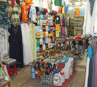 Männer haltet die goldkarte bereit