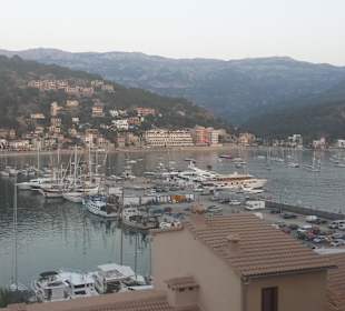 Die Gegend in Port de Sóller 