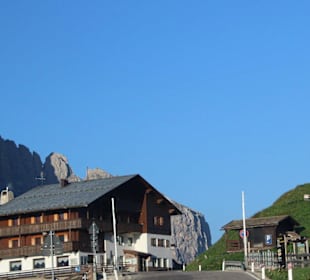 Rifugio Frara Grödner Joch