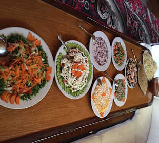 Mittagessen bei der Delfintour