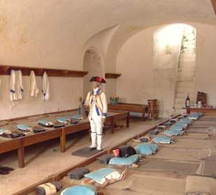 AlteSoldaten- Unterkunft im Fort Cristòbal