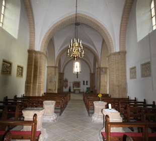 Blick in das Kirchenschiff
