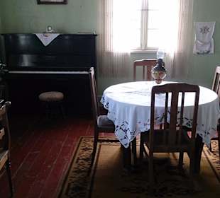 Wohnzimmer eines alten Gebäudes