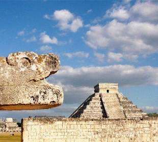 Die Pyramide in Chichen Itza