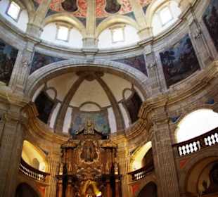 Vorne am Altar