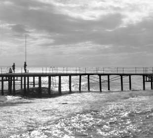 Brücke am Strand von Colakli