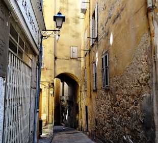 "Старый" Грасс