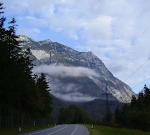 Auf der Bundesstrasse hinter Werfen 