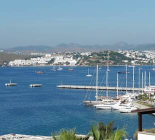 Blick auf Bodrum und Hafen