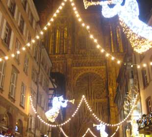 Rue Merciere mit Cathedrale