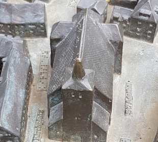 Blindenstadtmodell vor der St.Agatha Kirche 
