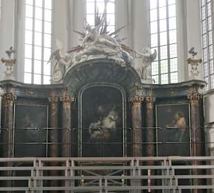 In der Marienkirche, Karl-Liebknecht-Straße