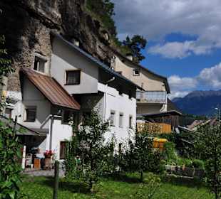 Häuser im Fels