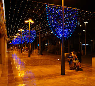 Avenida de Las Américas Nightlife