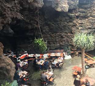 Das Restaurant in der Höhle