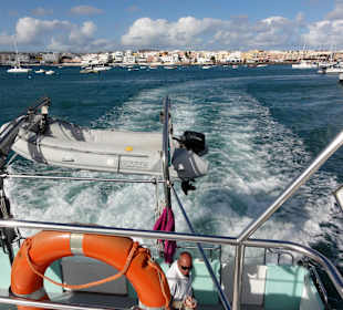 Ausfahrt aus dem Hafen