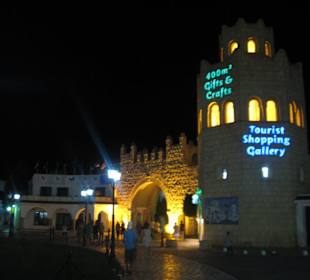 Eingang zum Hafen