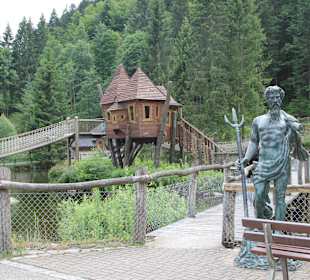 Озеро в парке