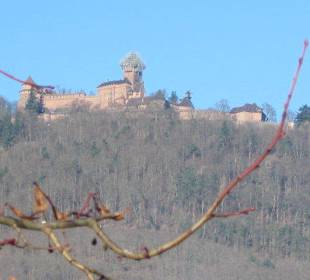 Die Haut Königsburg aus der Ferne