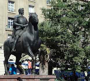 Blick auf das Reiterdenkmal