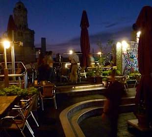Terrasse bei Nacht