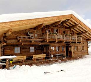 Die Außenansicht der neuen Gamsbluthütte