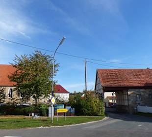 Torhaus neben der Kirche