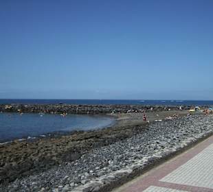 Kleine Badebucht vor dem Hotel