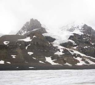 Mt. Andromeda und Mt. Athabasca