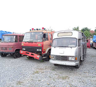 Auf dem Freigelände verrotten wahre Schätze