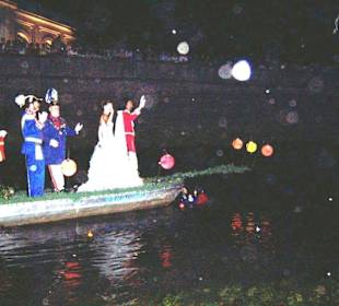 Vom Fest: Die Saale brennt 