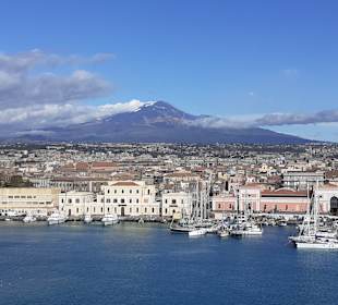Hafen Catania