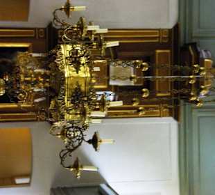 Leuchter mit Altar