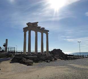 Apollotempel ind der Sonne