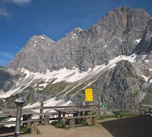Dachsteinsüdwandhütte