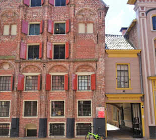 Außenansicht des Noordelijk Scheepvaartmuseum