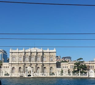 Ausblick auf den heutigen Sultans Palast