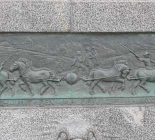 Denkmal Otto von Guericke, der u.a. Physiker war