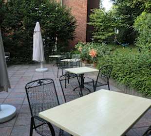 Terrasse im Innenhof