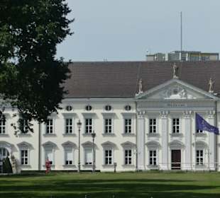 Schloss Bellevue, das Schloss zur schönen Aussicht