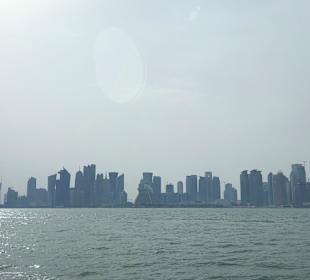 Sehr weit weg von Doha. 30 Minuten mit dem Boot. 