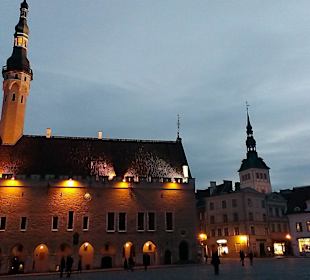 Панорама вечернего города