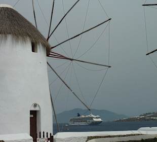 Mykonos Port